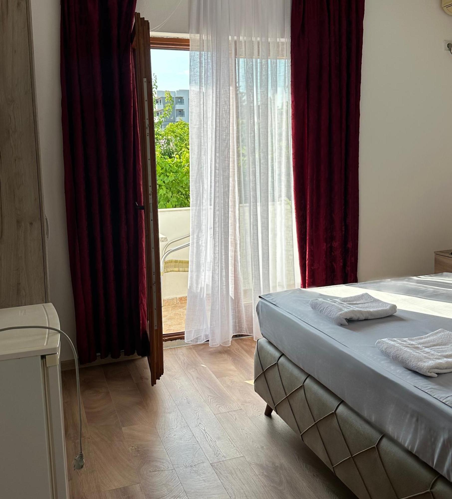 Rooms Ajllin Улцинь Экстерьер фото